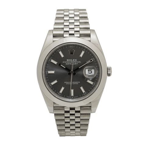 Rolex Datejust 41 41mm lunette cannelée en or gris 